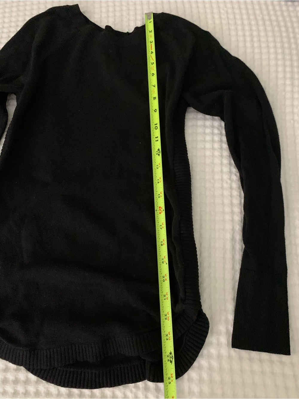 lululemon athletica Black Women's Crewneck Sweater EUC Size 6 - Picture 4 of 6